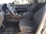 ✅ 2022 Hyundai Tucson SE • VIN: 5NMJA3AE4NH024967 • Lot: 66407805. Wystawiony na Copart z przebiegiem 182 059 mil. Bezpłatny archiwum sprzedaży aukcyjnych z USA i szczegółowy raport historii pojazdu na DreamBid. Zdjęcie 7.