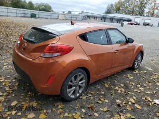 ✅ 2017 Hyundai Veloster • VIN: KMHTC6AD2HU306187 • Lot: 72230894. Wystawiony na Copart z przebiegiem 80 841 mil. Bezpłatny archiwum sprzedaży aukcyjnych z USA i szczegółowy raport historii pojazdu na DreamBid. Zdjęcie 3.