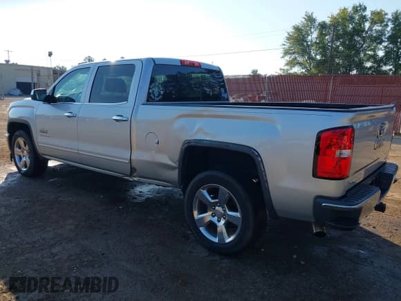 ✅ 2014 GMC Sierra 1500 SLE • VIN: 3GTP1UEC4EG194217 • Lot: 43355745. Listed on IAAI with 177,124 mi. Free auction sales archive from the USA and detailed vehicle history report at DreamBid. Image 3.