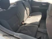 ✅ 2021 GMC Sierra 1500 • VIN: 1GTU9AEF0MZ230990 • Lot: 50844975. Wystawiony na Copart z przebiegiem Nie podano. Bezpłatny archiwum sprzedaży aukcyjnych z USA i szczegółowy raport historii pojazdu na DreamBid. Zdjęcie 10.