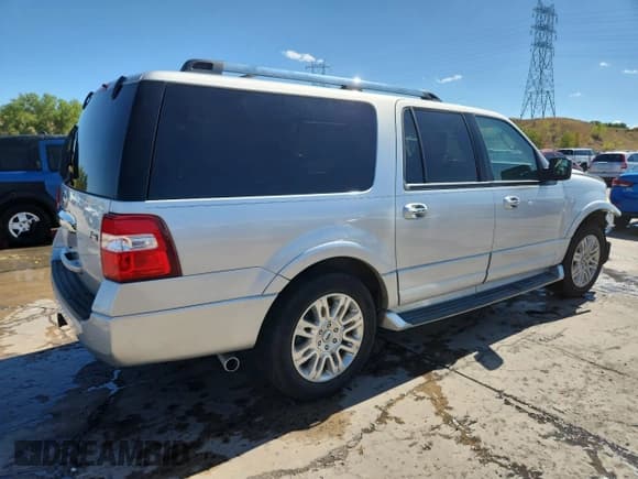 ✅ 2011 Ford Expedition Max Limited • VIN: 1FMJK2A52BEF12395 • Lot: 80884145. Listed on Copart with 220,664 mi. Free auction sales archive from the USA and detailed vehicle history report at DreamBid. Image 3.