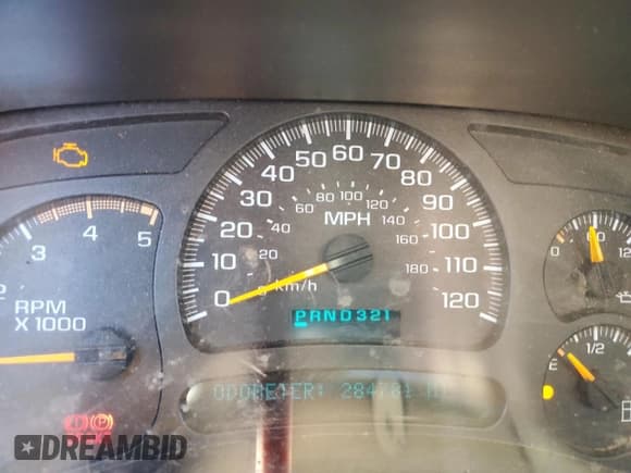 ✅ 2004 Chevrolet Silverado 3500 DRW • VIN: 1GCJK33144F107169 • Lot: 67276085. Listed on Copart with 284,781 mi. Free auction sales archive from the USA and detailed vehicle history report at DreamBid. Image 9.