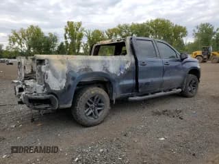 ✅ 2020 Chevrolet Silverado 1500 Custom Trail Boss • VIN: 3GCPYCEF5LG151230 • Lot: 69641974. Wystawiony na Copart z przebiegiem Nie podano. Bezpłatny archiwum sprzedaży aukcyjnych z USA i szczegółowy raport historii pojazdu na DreamBid. Zdjęcie 3.