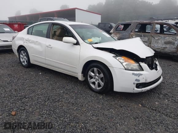 ✅ 2009 Nissan Altima S • VIN: 1N4AL21EX9N469703 • Lot: 42886557. Wystawiony na IAAI z przebiegiem 176 411 mil. Bezpłatny archiwum sprzedaży aukcyjnych z USA i szczegółowy raport historii pojazdu na DreamBid. Zdjęcie 1.