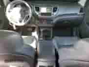 2017 Hyundai Tucson SE Plus с VIN KM8J33A44HU493776, выставлен на аукционе Copart как лот 58950845 с пробегом 71 160 миль миль и Списание • Salvage title. История ставок и продаж доступна на DreamBid. Изображение 8.