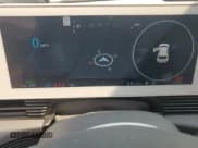 ✅ 2024 Hyundai Ioniq 5 Limited • VIN: KM8KRDDFXRU239402 • Lot: 63258125. Listed on Copart with 7,112 mi. Free auction sales archive from the USA and detailed vehicle history report at DreamBid. Image 9.