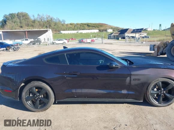 ✅ 2022 Ford Mustang GT Premium • VIN: 1FA6P8CF2N5113145 • Lot: 43376598. Listed on IAAI with 24,304 mi. Free auction sales archive from the USA and detailed vehicle history report at DreamBid. Image 13.