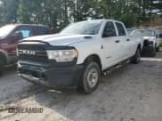 ✅ 2019 Ram 2500 Tradesman • VIN: 3C6UR4HL4KG576211 • Лот: 53052305. Опубликован ранее на Copart с пробегом 188 770 миль. Бесплатный доступ к архиву аукционных продаж из США и подробный отчёт об истории автомобиля на DreamBid. Изображение 1.