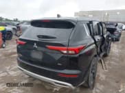 ✅ 2022 Mitsubishi Outlander SEL • VIN: JA4J3VA87NZ009885 • Lot: 42474336. Listed on IAAI with 101,765 mi. Free auction sales archive from the USA and detailed vehicle history report at DreamBid. Image 4.