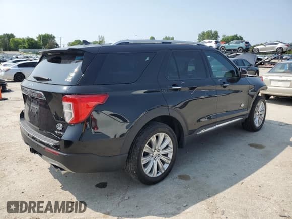 ✅ 2023 Ford Explorer King Ranch • VIN: 1FM5K8LC4PGA48148 • Lot: 59785725. Wystawiony na Copart z przebiegiem 55 635 mil. Bezpłatny archiwum sprzedaży aukcyjnych z USA i szczegółowy raport historii pojazdu na DreamBid. Zdjęcie 3.