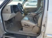 ✅ 2005 GMC Yukon SLT • VIN: 1GKEC13T85R238694 • Лот: 41250944. Опубликован ранее на Copart с пробегом 309 584 миль. Бесплатный доступ к архиву аукционных продаж из США и подробный отчёт об истории автомобиля на DreamBid. Изображение 7.