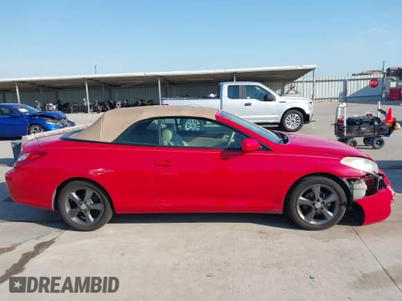 ✅ 2004 Toyota Solara SE • VIN: 4T1FA38P94U035625 • Lot: 42234762. Listed on IAAI with 130,830 mi. Free auction sales archive from the USA and detailed vehicle history report at DreamBid. Image 13.