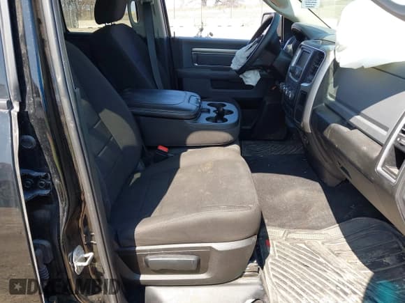 ✅ 2020 Ram 1500 Warlock • VIN: 1C6RR7GG1LS126800 • Lot: 41915589. Listed on IAAI with Not provided. Free auction sales archive from the USA and detailed vehicle history report at DreamBid. Image 5.