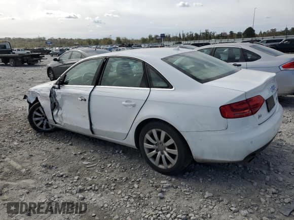 ✅ 2009 Audi A4 Premium Plus • VIN: WAULK78K29N046075 • Lot: 74759624. Listed on Copart with 174,736 mi. Free auction sales archive from the USA and detailed vehicle history report at DreamBid. Image 2.