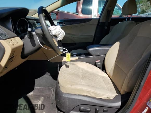 ✅ 2011 Hyundai Sonata GLS • VIN: 5NPEB4AC3BH243579 • Lot: 65988184. Wystawiony na Copart z przebiegiem 179 923 mil. Bezpłatny archiwum sprzedaży aukcyjnych z USA i szczegółowy raport historii pojazdu na DreamBid. Zdjęcie 7.