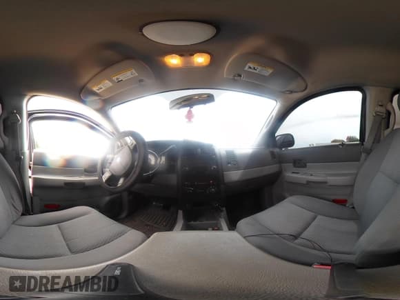 ✅ 2008 Dodge Durango • VIN: 1D8HB38N68F155970 • Lot: 42210774. Listed on IAAI with 97,006 mi. Free auction sales archive from the USA and detailed vehicle history report at DreamBid. Image 18.