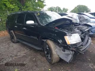 ✅ 2013 Chevrolet Suburban LTZ • VIN: 1GNSKKE71DR250280 • Лот: 42212782. Опубликован ранее на IAAI с пробегом 185 210 миль. Бесплатный доступ к архиву аукционных продаж из США и подробный отчёт об истории автомобиля на DreamBid. Изображение 1.