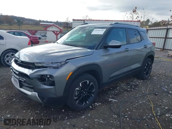 ✅ 2023 Chevrolet TrailBlazer LT • VIN: KL79MPSL8PB198172 • Лот: 43698744. Опубликован ранее на IAAI с пробегом 37 854 миль. Бесплатный доступ к архиву аукционных продаж из США и подробный отчёт об истории автомобиля на DreamBid. Изображение 2.