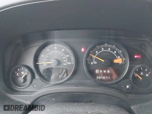 ✅ 2016 Jeep Patriot Sport • VIN: 1C4NJPBB0GD800486 • Лот: 42532852. Опубликован ранее на IAAI с пробегом 204 071 миль. Бесплатный доступ к архиву аукционных продаж из США и подробный отчёт об истории автомобиля на DreamBid. Изображение 7.