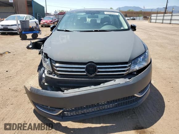 ✅ 2012 Volkswagen Passat S • VIN: 1VWAH7A3XCC027401 • Lot: 57490225. Listed on Copart with 141,298 mi. Free auction sales archive from the USA and detailed vehicle history report at DreamBid. Image 5.