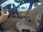 2016 BMW 3 Series z VIN WBA8E7C57GK415560, wystawiony jako Copart lot #60493425 z przebiegiem 37 702 mil mil oraz Szkoda całkowita • Salvage title. Historia ofert i sprzedaży dostępna na DreamBid. Obrazek 7.