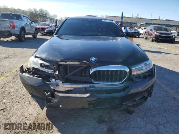 ✅ 2021 BMW 5 Series 530i • VIN: WBA53BH09MCF66076 • Lot: 45773625. Listed on Copart with 109,935 mi. Free auction sales archive from the USA and detailed vehicle history report at DreamBid. Image 5.