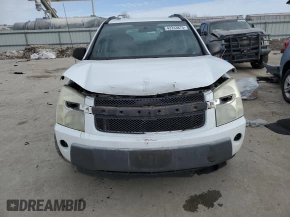 ✅ 2006 Chevrolet Equinox LS • VIN: 2CNDL13F866181567 • Лот: 42243875. Опубликован ранее на Copart с пробегом 240 324 миль. Бесплатный доступ к архиву аукционных продаж из США и подробный отчёт об истории автомобиля на DreamBid. Изображение 5.
