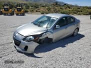 ✅ 2013 Mazda 3 i Touring • VIN: JM1BL1VP2D1762306 • Лот: 55887715. Опубликован ранее на Copart с пробегом 73 598 миль. Бесплатный доступ к архиву аукционных продаж из США и подробный отчёт об истории автомобиля на DreamBid. Изображение 1.