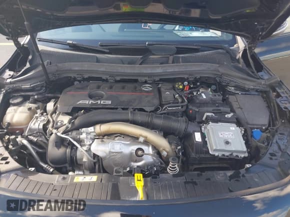 ✅ 2022 Mercedes-Benz GLA 35 AMG • VIN: W1N4N5BB1NJ396934 • Lot: 43254695. Wystawiony na IAAI z przebiegiem 35 970 mil. Bezpłatny archiwum sprzedaży aukcyjnych z USA i szczegółowy raport historii pojazdu na DreamBid. Zdjęcie 10.