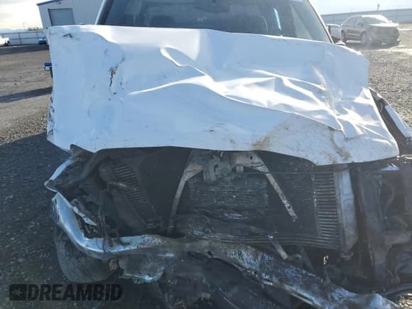 ✅ 2004 Chevrolet Silverado 2500HD LS • VIN: 1GCHK292X4E331917 • Lot: 82437415. Listed on Copart with Not provided. Free auction sales archive from the USA and detailed vehicle history report at DreamBid. Image 11.