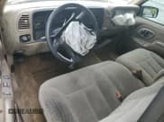 ✅ 1997 Chevrolet Silverado 1500 • VIN: 2GCEC19M1V1137369 • Lot: 69881065. Wystawiony na Copart z przebiegiem 283 640 mil. Bezpłatny archiwum sprzedaży aukcyjnych z USA i szczegółowy raport historii pojazdu na DreamBid. Zdjęcie 8.