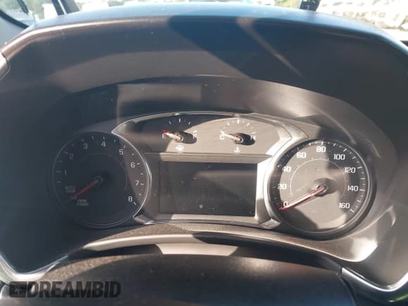 ✅ 2020 Chevrolet Equinox LT • VIN: 2GNAXJEVXL6231226 • Lot: 43361782. Wystawiony na IAAI z przebiegiem 48 788 mil. Bezpłatny archiwum sprzedaży aukcyjnych z USA i szczegółowy raport historii pojazdu na DreamBid. Zdjęcie 6.