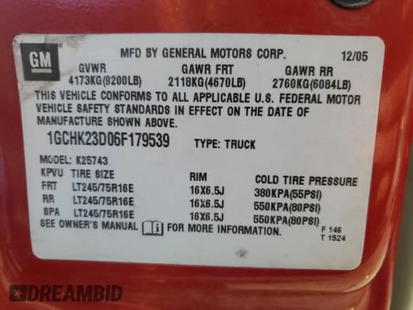 ✅ 2006 Chevrolet Silverado 2500HD LT3 • VIN: 1GCHK23D06F179539 • Лот: 91867895. Опубликован ранее на Copart с пробегом 265 572 миль. Бесплатный доступ к архиву аукционных продаж из США и подробный отчёт об истории автомобиля на DreamBid. Изображение 12.