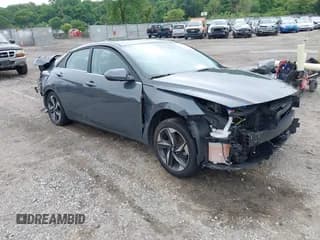 ✅ 2023 Hyundai Elantra Limited • VIN: KMHLP4AG9PU625815 • Lot: 42540742. Listed on IAAI with 29,451 mi. Free auction sales archive from the USA and detailed vehicle history report at DreamBid. Image 1.