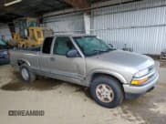 ✅ 2002 Chevrolet S-10 LS • VIN: 1GCDT19WX28203312 • Лот: 50012275. Опубликован ранее на Copart с пробегом 253 514 миль. Бесплатный доступ к архиву аукционных продаж из США и подробный отчёт об истории автомобиля на DreamBid. Изображение 4.