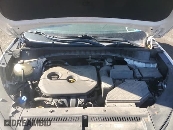 ✅ 2017 Hyundai Tucson SE • VIN: KM8J3CA43HU321609 • Лот: 87051665. Опубликован ранее на Copart с пробегом 142 753 миль. Бесплатный доступ к архиву аукционных продаж из США и подробный отчёт об истории автомобиля на DreamBid. Изображение 12.