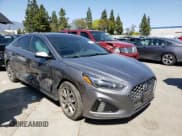 ✅ 2019 Hyundai Sonata Limited • VIN: 5NPE34AB8KH751065 • Lot: 47403853. Listed on Copart with 71,620 mi. Free auction sales archive from the USA and detailed vehicle history report at DreamBid. Image 4.