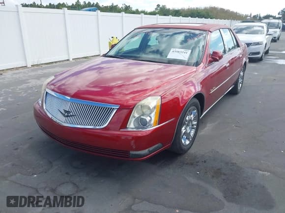 ✅ 2011 Cadillac DTS Premium Collection • VIN: 1G6KH5E61BU102367 • Lot: 43583241. Listed on IAAI with Not provided. Free auction sales archive from the USA and detailed vehicle history report at DreamBid. Image 2.
