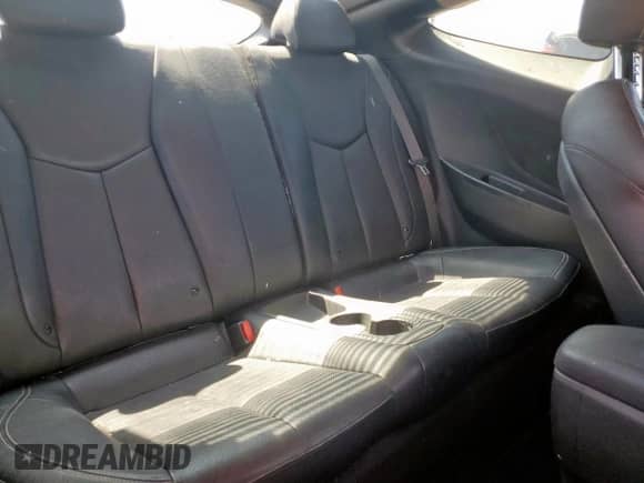 2015 Hyundai Veloster Turbo R-Spec z VIN KMHTC6AE5FU237176, wystawiony jako Copart lot #60752925 z przebiegiem 80 702 mil mil oraz Szkoda całkowita • Salvage title. Historia ofert i sprzedaży dostępna na DreamBid. Obrazek 10.