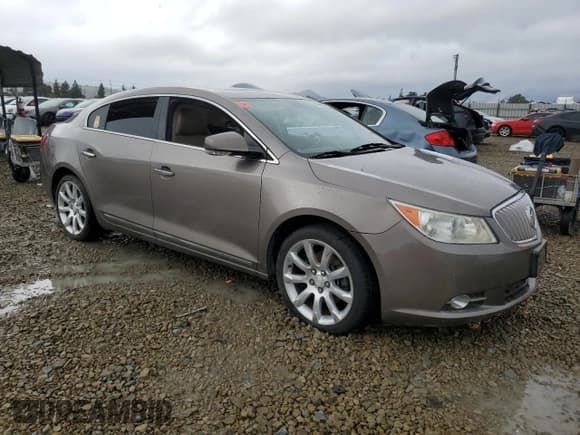 ✅ 2011 Buick LaCrosse CXS • VIN: 1G4GE5ED6BF144527 • Lot: 92949045. Wystawiony na Copart z przebiegiem 147 373 mil. Bezpłatny archiwum sprzedaży aukcyjnych z USA i szczegółowy raport historii pojazdu na DreamBid. Zdjęcie 4.