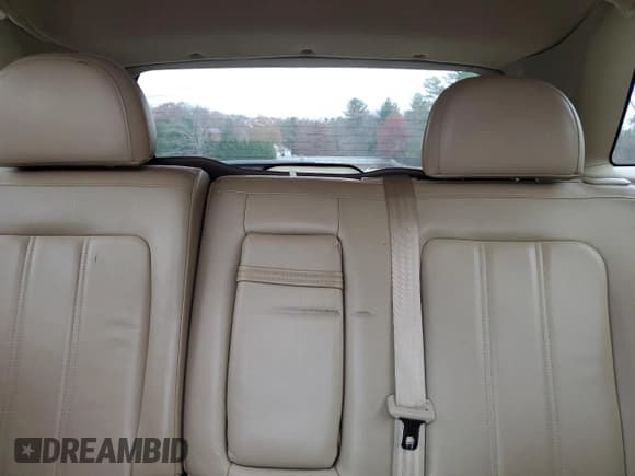 ✅ 2008 Saturn VUE XE • VIN: 3GSCL33P28S690017 • Lot: 92329105. Wystawiony na Copart z przebiegiem 165 882 mil. Bezpłatny archiwum sprzedaży aukcyjnych z USA i szczegółowy raport historii pojazdu na DreamBid. Zdjęcie 10.