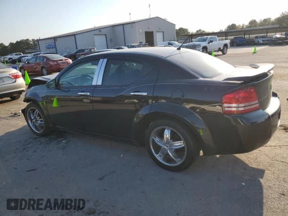 ✅ 2008 Dodge Avenger SXT • VIN: 1B3LC56K88N650012 • Лот: 75888974. Опубликован ранее на Copart с пробегом 173 107 миль. Бесплатный доступ к архиву аукционных продаж из США и подробный отчёт об истории автомобиля на DreamBid. Изображение 2.