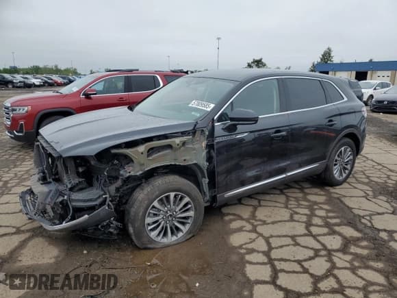 ✅ 2021 Lincoln Nautilus Standard • VIN: 2LMPJ8J92MBL16818 • Lot: 57809585. Wystawiony na Copart z przebiegiem Nie podano. Bezpłatny archiwum sprzedaży aukcyjnych z USA i szczegółowy raport historii pojazdu na DreamBid. Zdjęcie 1.