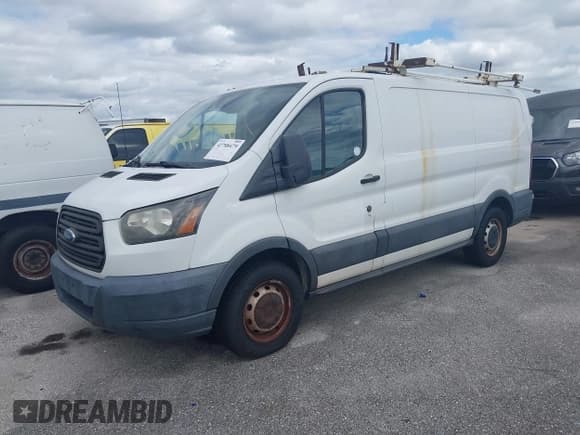 ✅ 2017 Ford Transit • VIN: 1FTYE1YM0HKA68185 • Lot: 42788479. Listed on IAAI with 158,194 mi. Free auction sales archive from the USA and detailed vehicle history report at DreamBid. Image 2.