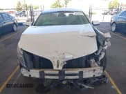 ✅ 2014 Lincoln MKS • VIN: 1LNHL9EK4EG609000 • Лот: 42843559. Опубликован ранее на IAAI с пробегом Не указан. Бесплатный доступ к архиву аукционных продаж из США и подробный отчёт об истории автомобиля на DreamBid. Изображение 6.