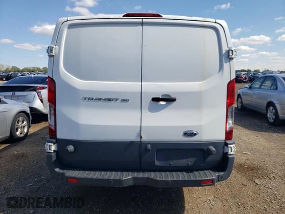 ✅ 2017 Ford Transit • VIN: 1FTYE2YM9HKB55153 • Лот: 72797174. Опубликован ранее на Copart с пробегом 124 754 миль. Бесплатный доступ к архиву аукционных продаж из США и подробный отчёт об истории автомобиля на DreamBid. Изображение 6.