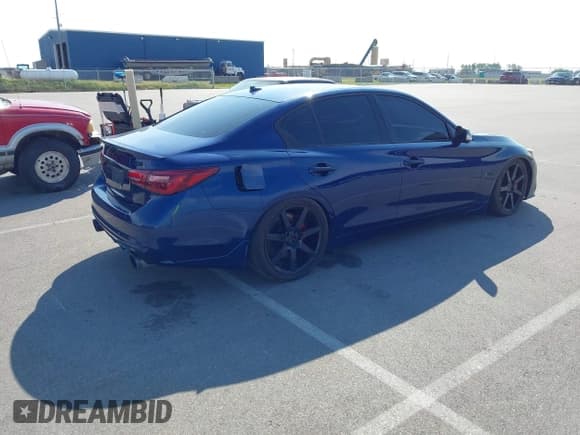 ✅ 2018 Infiniti Q50 Red Sport 400 • VIN: JN1FV7ARXJM481227 • Lot: 43266292. Listed on IAAI with 67,661 mi. Free auction sales archive from the USA and detailed vehicle history report at DreamBid. Image 4.