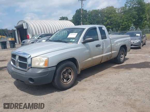 2007 Dodge Dakota ST с VIN 1D7HW22K67S128243, выставлен на аукционе IAAI как лот 42833689 с пробегом 155 360 миль миль и . История ставок и продаж доступна на DreamBid. Изображение 2.