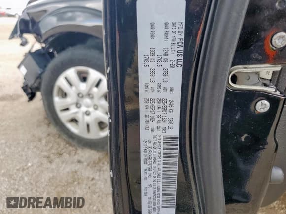 ✅ 2020 Dodge Journey SE Value • VIN: 3C4PDCAB8LT207568 • Лот: 81462115. Опубликован ранее на Copart с пробегом 81 553 миль. Бесплатный доступ к архиву аукционных продаж из США и подробный отчёт об истории автомобиля на DreamBid. Изображение 14.