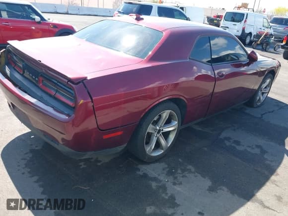 ✅ 2017 Dodge Challenger R/T Plus • VIN: 2C3CDZBT6HH656034 • Lot: 42190220. Listed on IAAI with 92,614 mi. Free auction sales archive from the USA and detailed vehicle history report at DreamBid. Image 4.